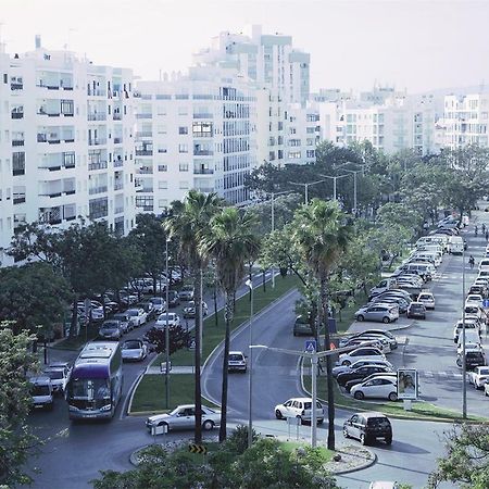 クアルテイラApartamento T1, 50 Metros Da Praiaアパートメント エクステリア 写真